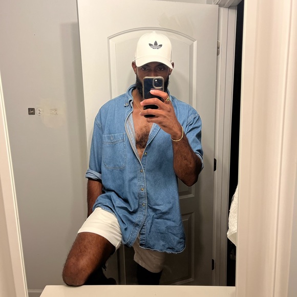 Meet your Posher, Travone - Picture 1 of 4